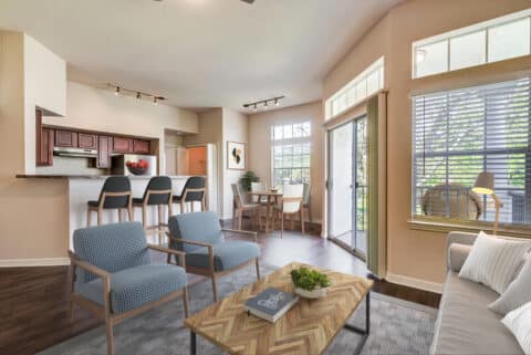 Bayside Arbors | Luxury Apartments in Clearwater, FL