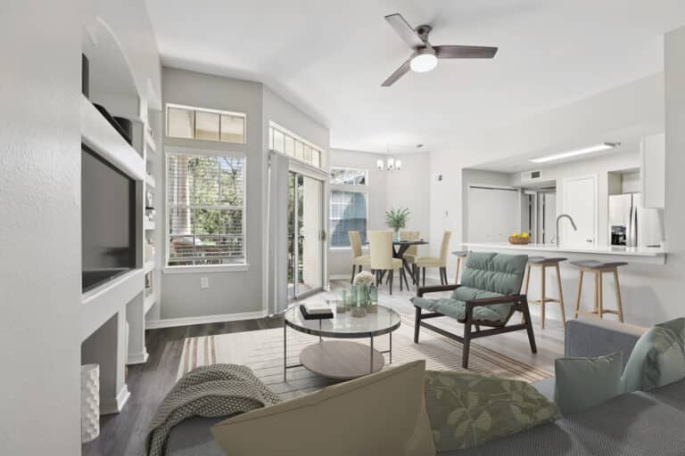 Bayside-Arbors-of-Clearwater-apartments-living4